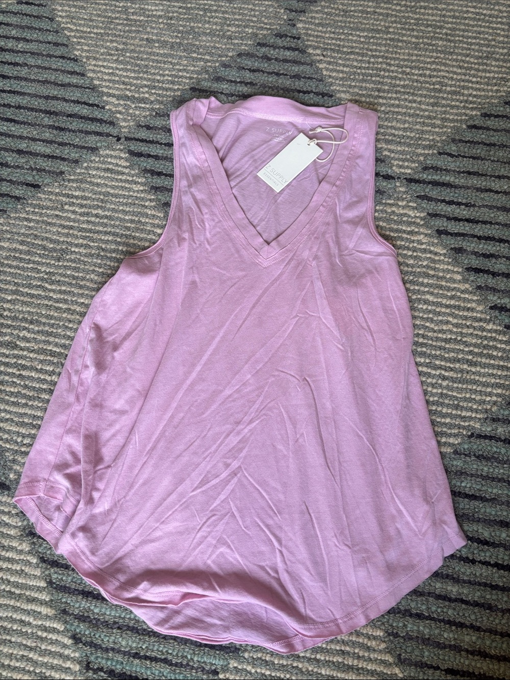 Z Supply vagabond Lilac V-Neck Sleeveless Tank